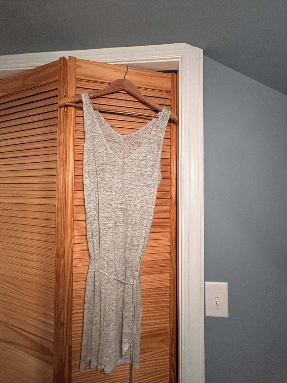 Designer  Sleeveless V-Neck Mini beach  Dress in Heather Gray 100% linen